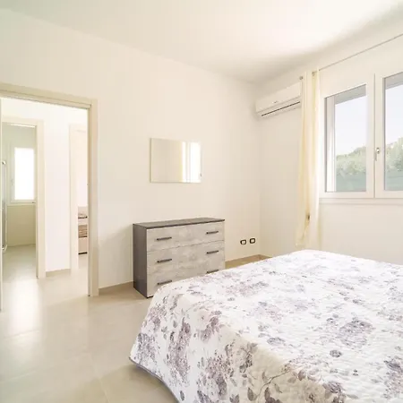 Pet Friendly In With Kitchen * Realmonte